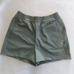 Sweaty Betty shorts green Medium Athletic Hiking Athleisure Summer Pockets
